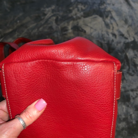 Tignanello Red Leather Purse - Picture 4 of 8